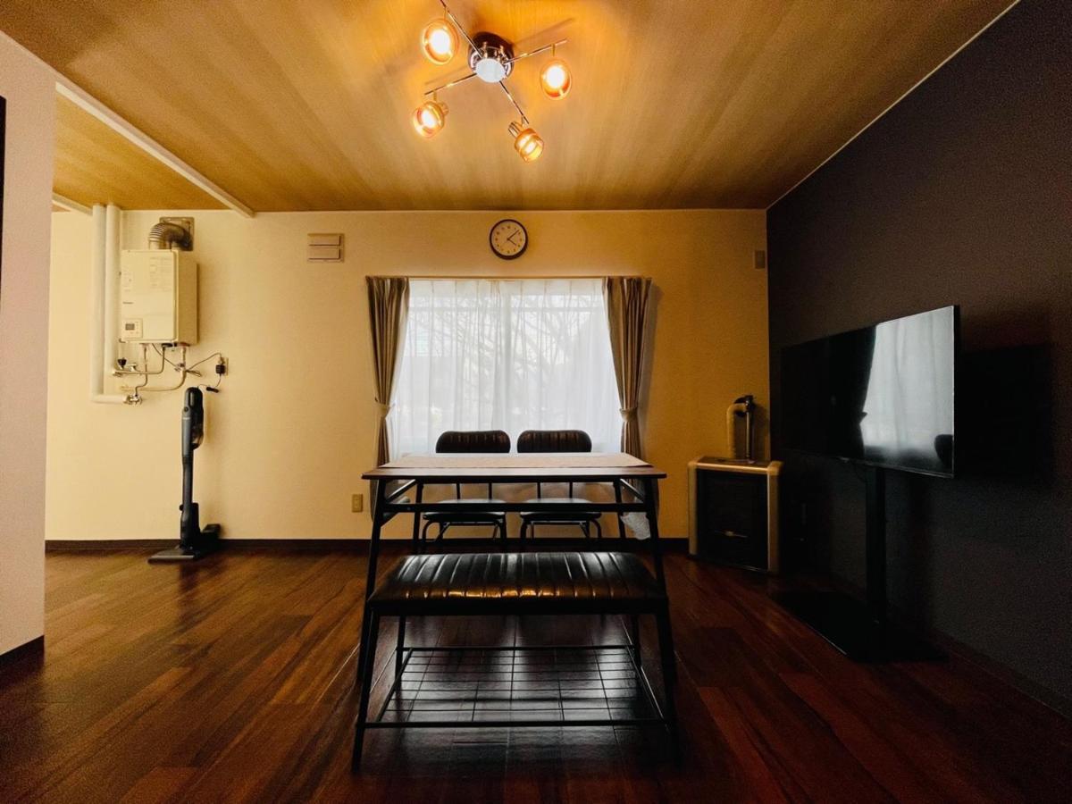 リノベーション済み室内新築　Service Apartment Sapporoザ・ハウス4Ldk86㎡ Luaran gambar